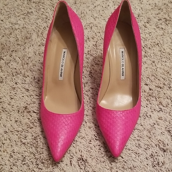 Manolo Blahnik Vibrant Pink Heels,size 41 1/2